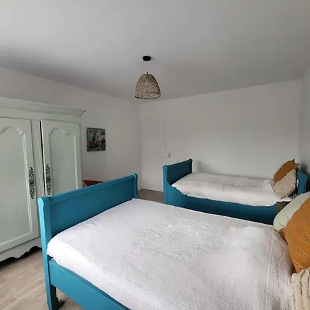 Maison A La Campagne Pour Escapades Touristiques ! Nalliers (Vienne)